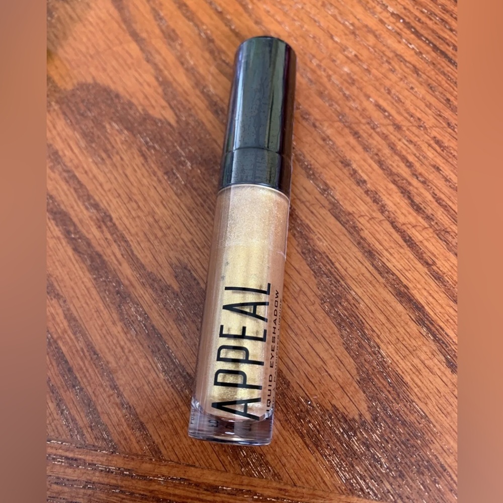 APPEAL Liquid Eyeshadow in GOLD 6.5 g/0.23 OZ Full Size MSRP $21 New+Sealed